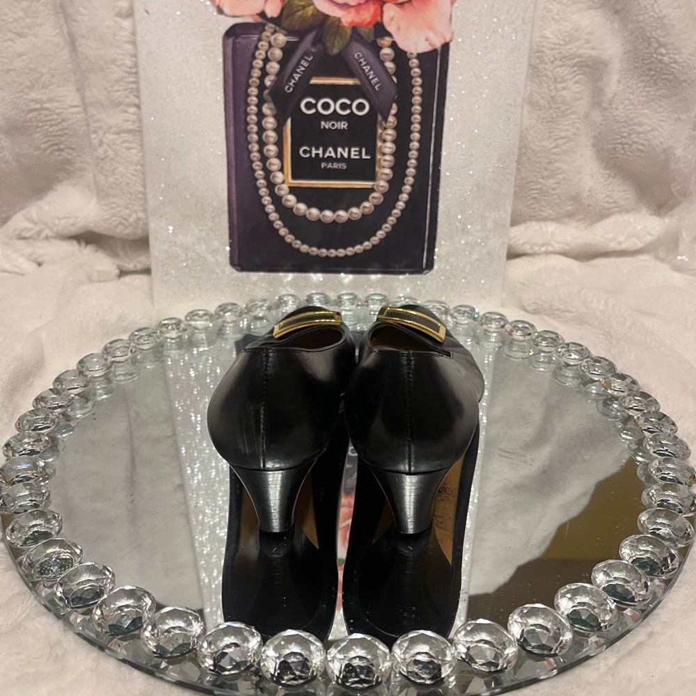 Salvatore Ferragamo Ruffina flats size 8B - Picture 4 of 7